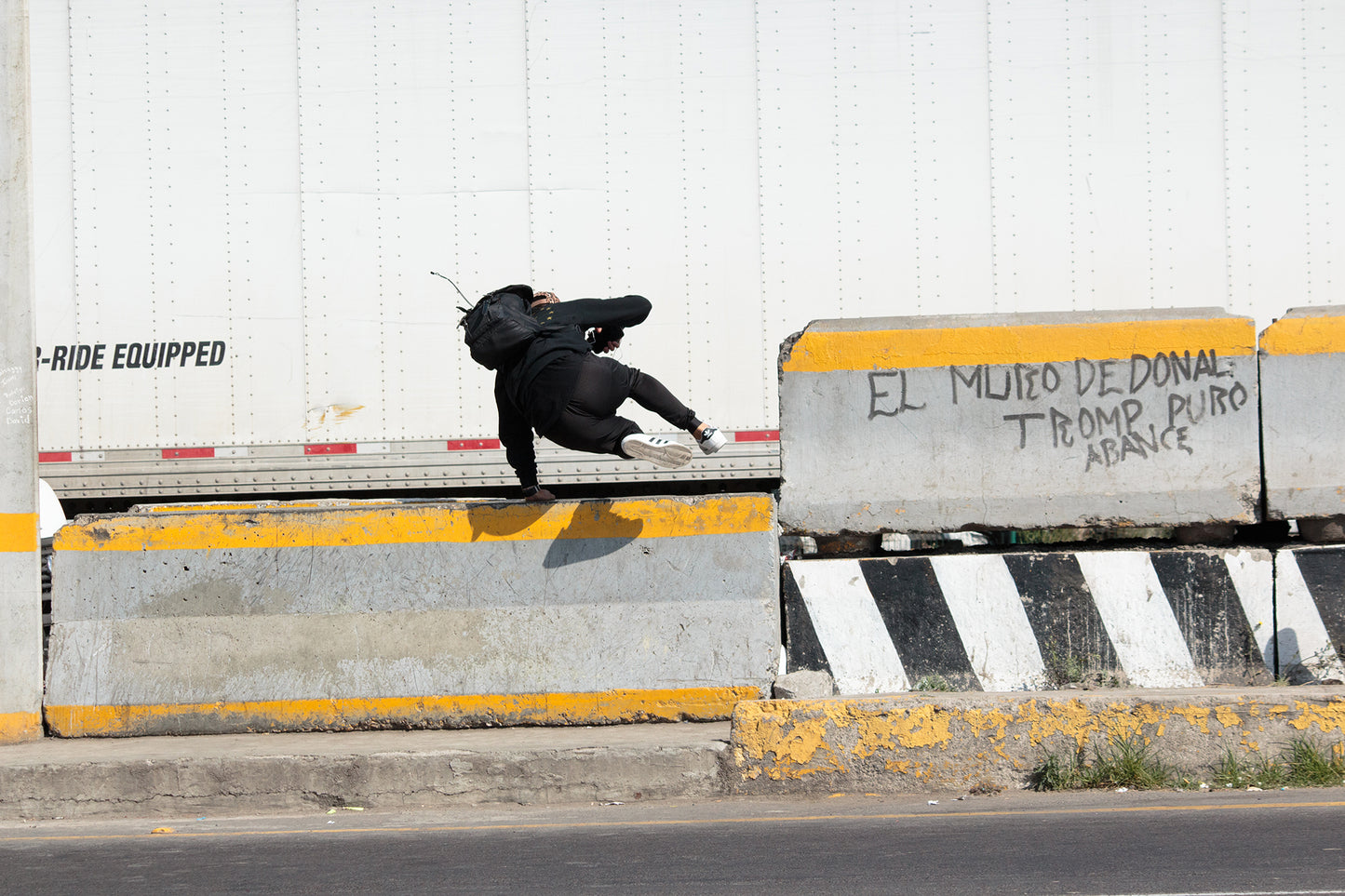 Puro Abance by Sonia Madrigal
